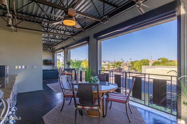 Building Photo - 7020 E 1st Ave