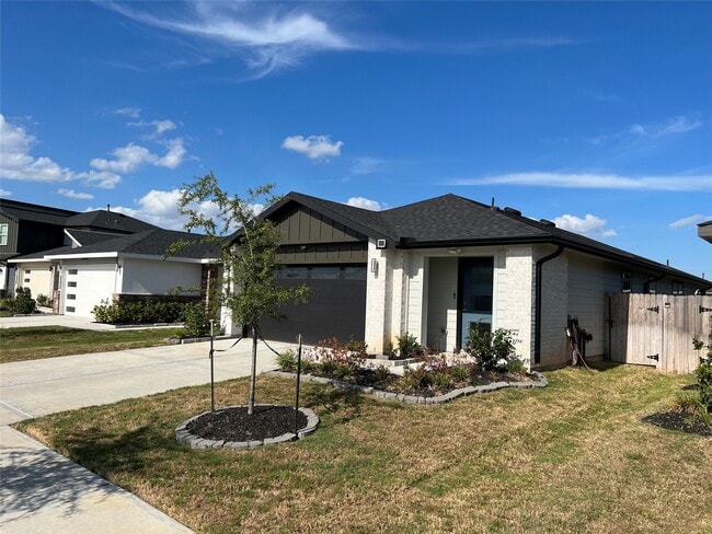 Building Photo - 12711 Sydenham Hl Ln