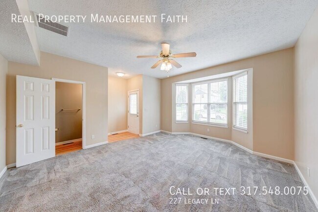 Building Photo - 227 Legacy Ln