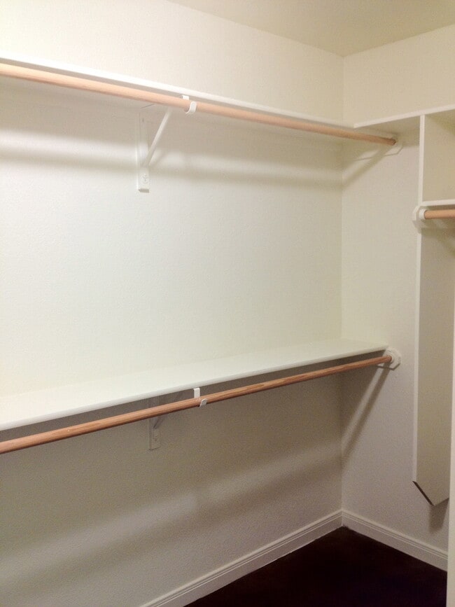 Building Photo - Duplex