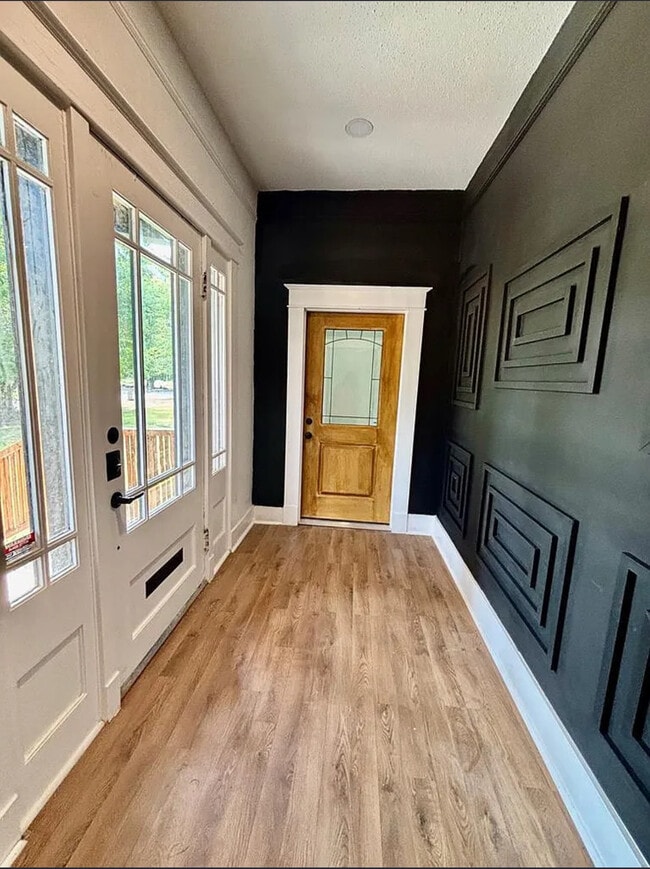 Primary Photo - 505 Arnold Ave