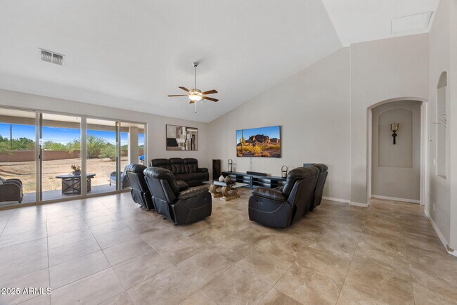 Building Photo - 15907 E Desert Vista Trail