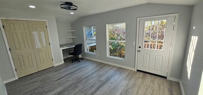 Building Photo - 2634 Tidewater Dr