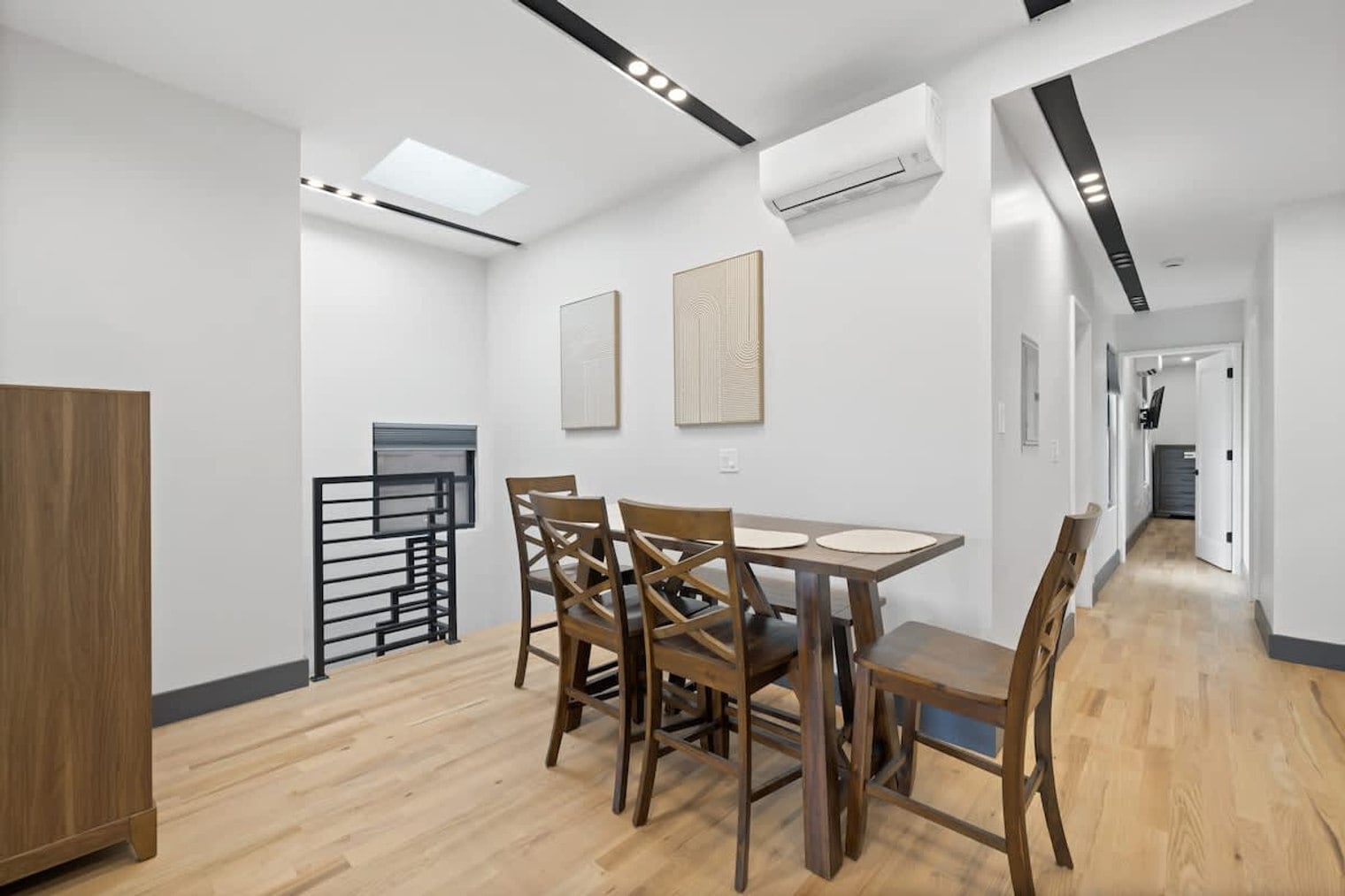 Building Photo - 115 Franklin St