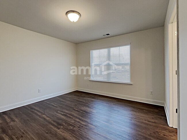 Building Photo - 5232 Blue Mountain Drive