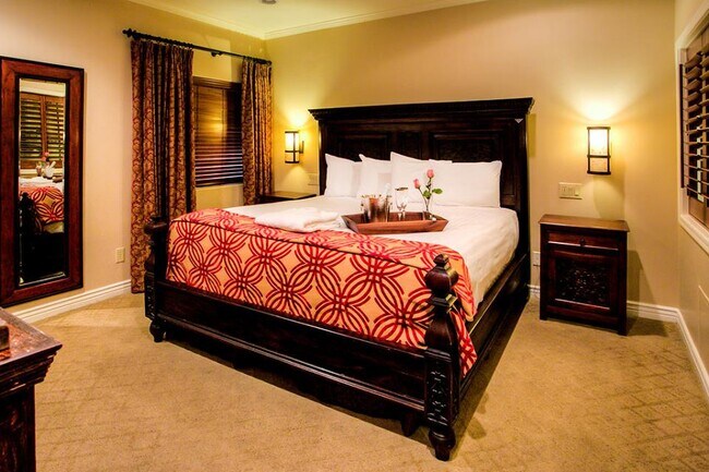 Master Bedroom1 - 425 S Power Rd