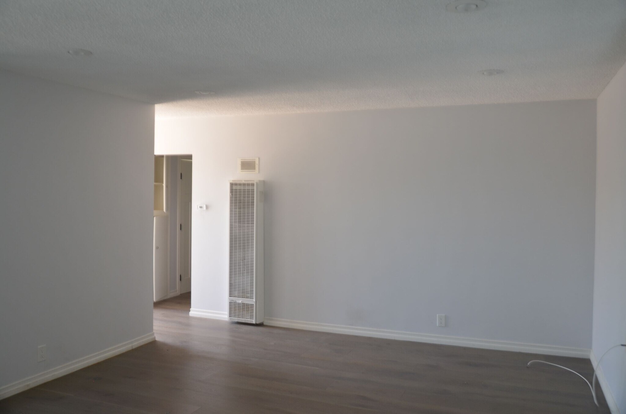 Building Photo - 225 Marine Ave