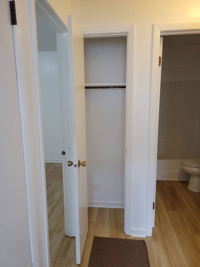 Building Photo - Nice Duplex in Havelock