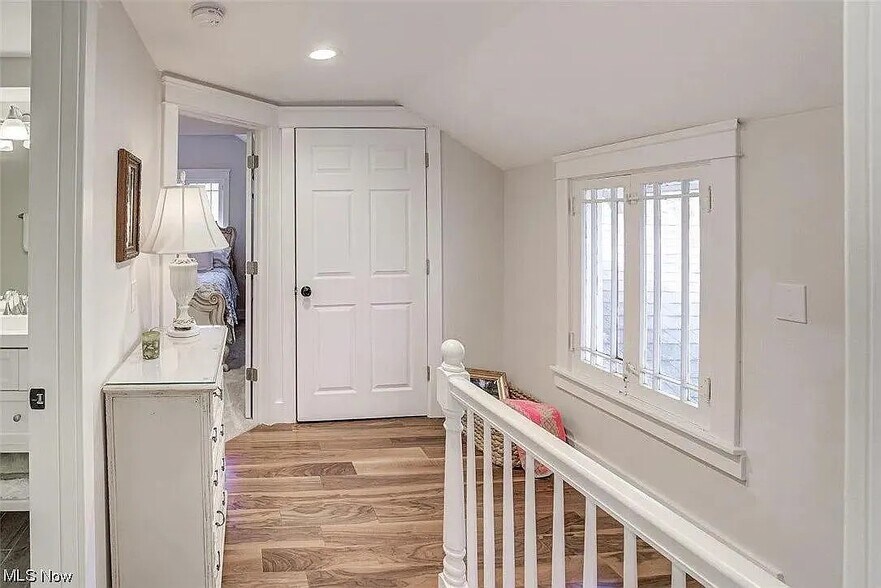 Building Photo - 343 E Garfield Rd