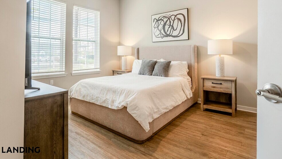 Building Photo - 4902 Cosmos Cir