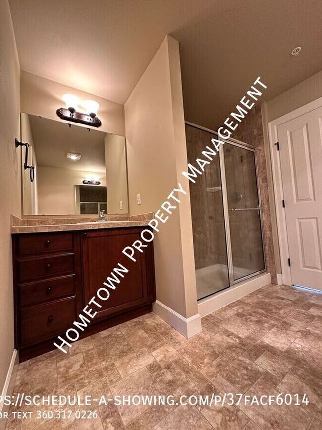 Building Photo - 4325 Oso Berry St NW