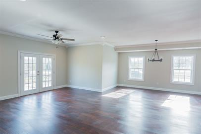 Building Photo - 23 Michigan Ln