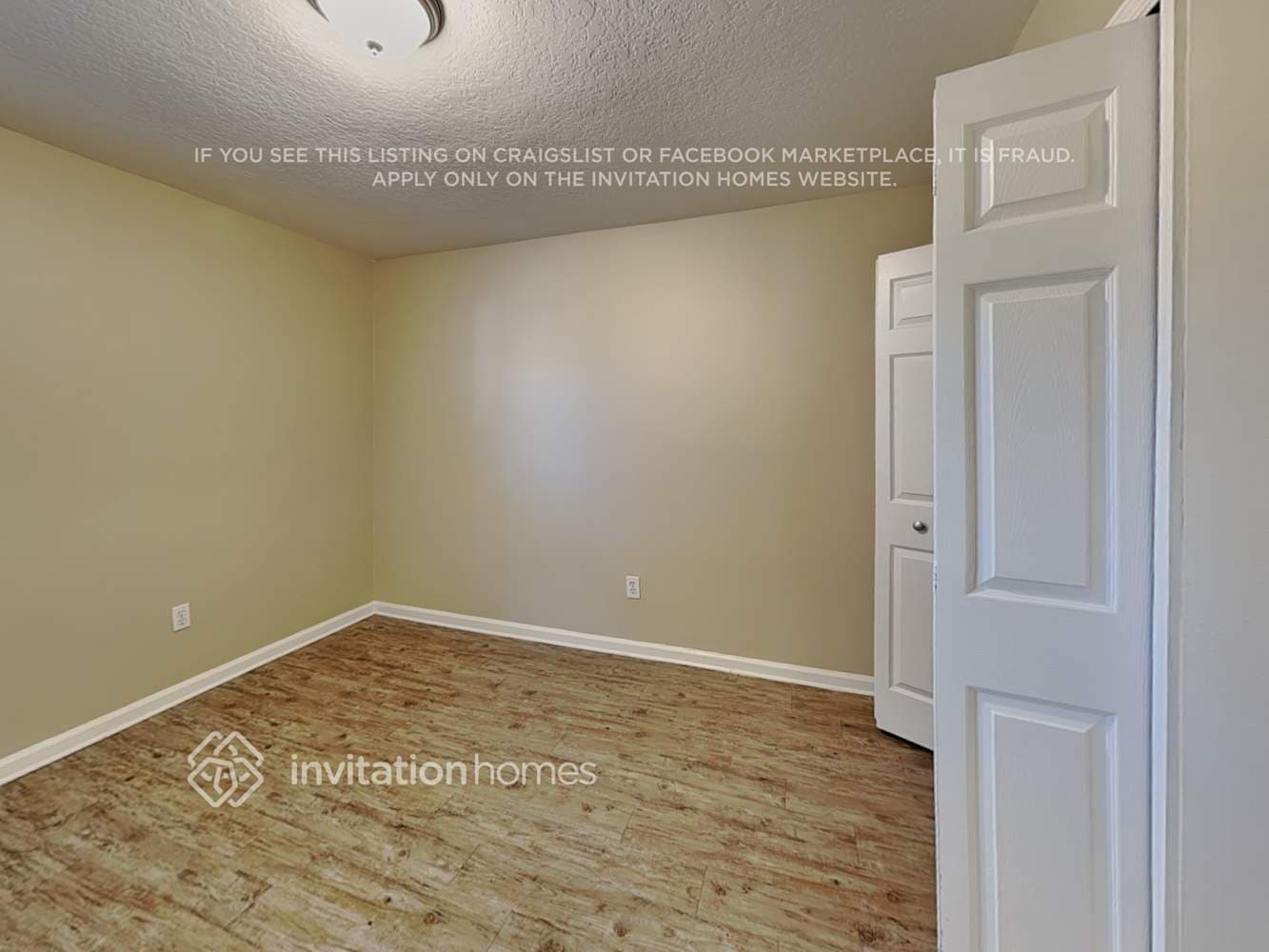 Building Photo - 2825 Falcon Crest Pl