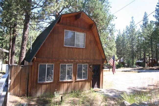 Primary Photo - 605 Sugarloaf Blvd