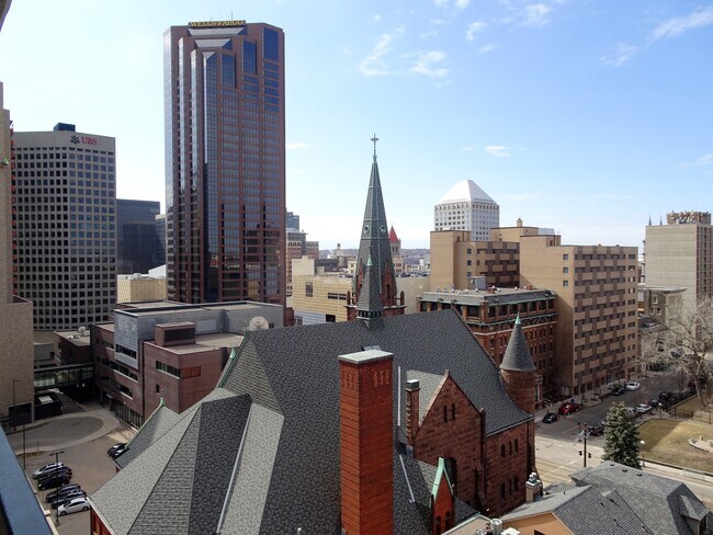 The View - 78 10th St E