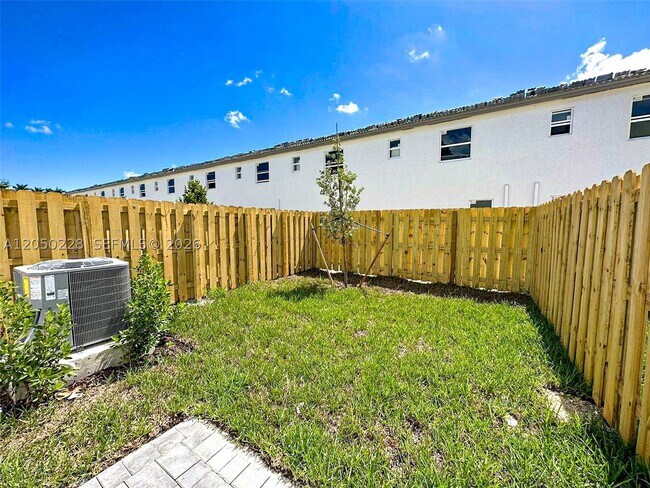 Building Photo - 16280 SW 291st St
