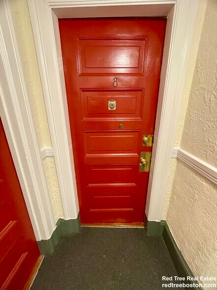 Building Photo - 885 Massachusetts Ave