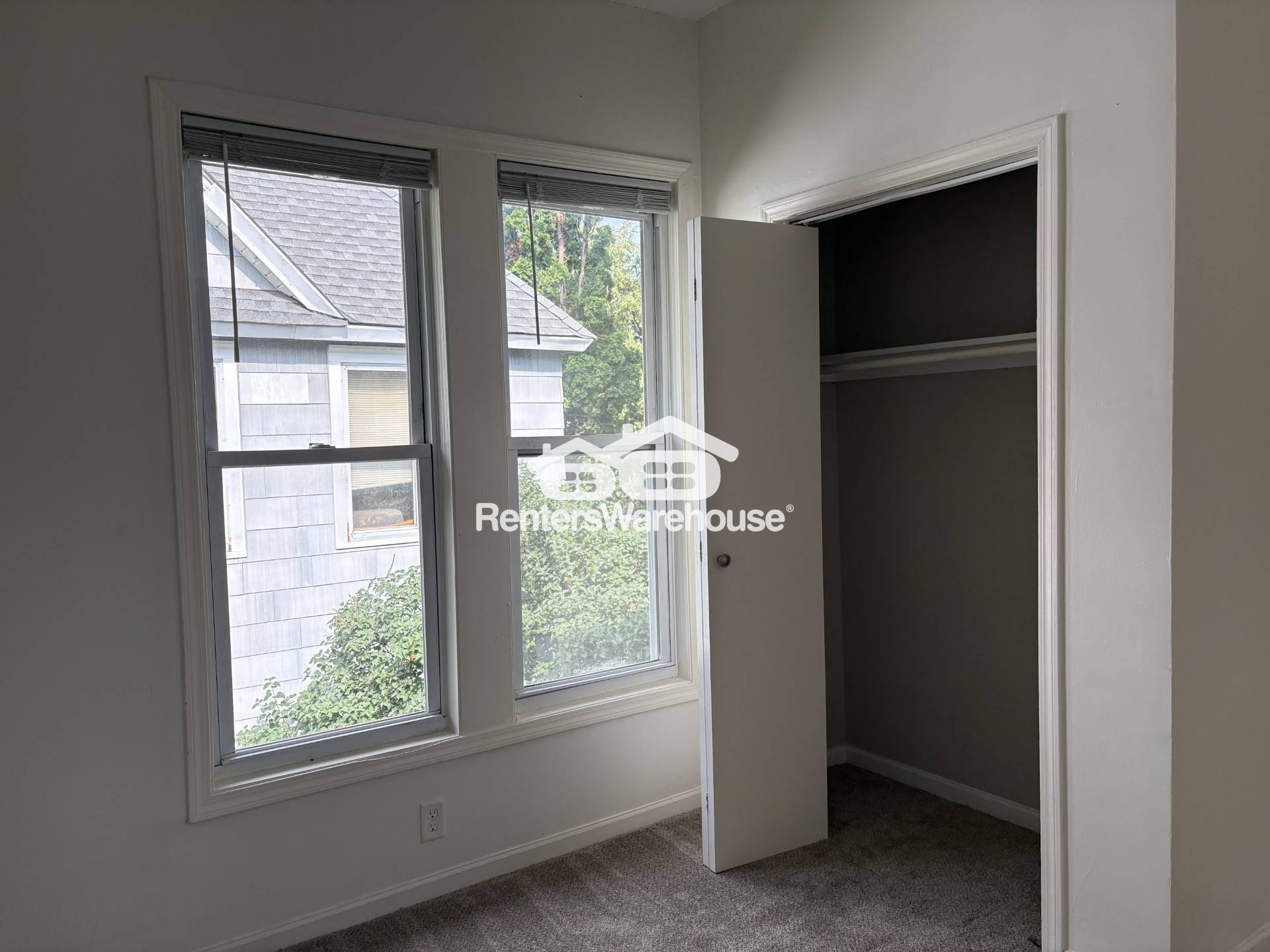 Building Photo - 708 Randolph Ave