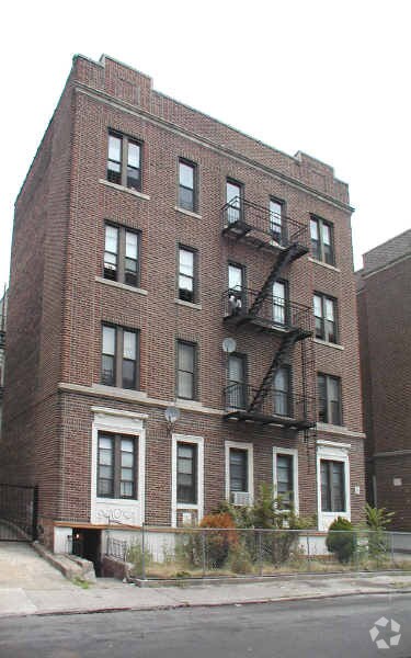 Building Photo - 1635 Union St