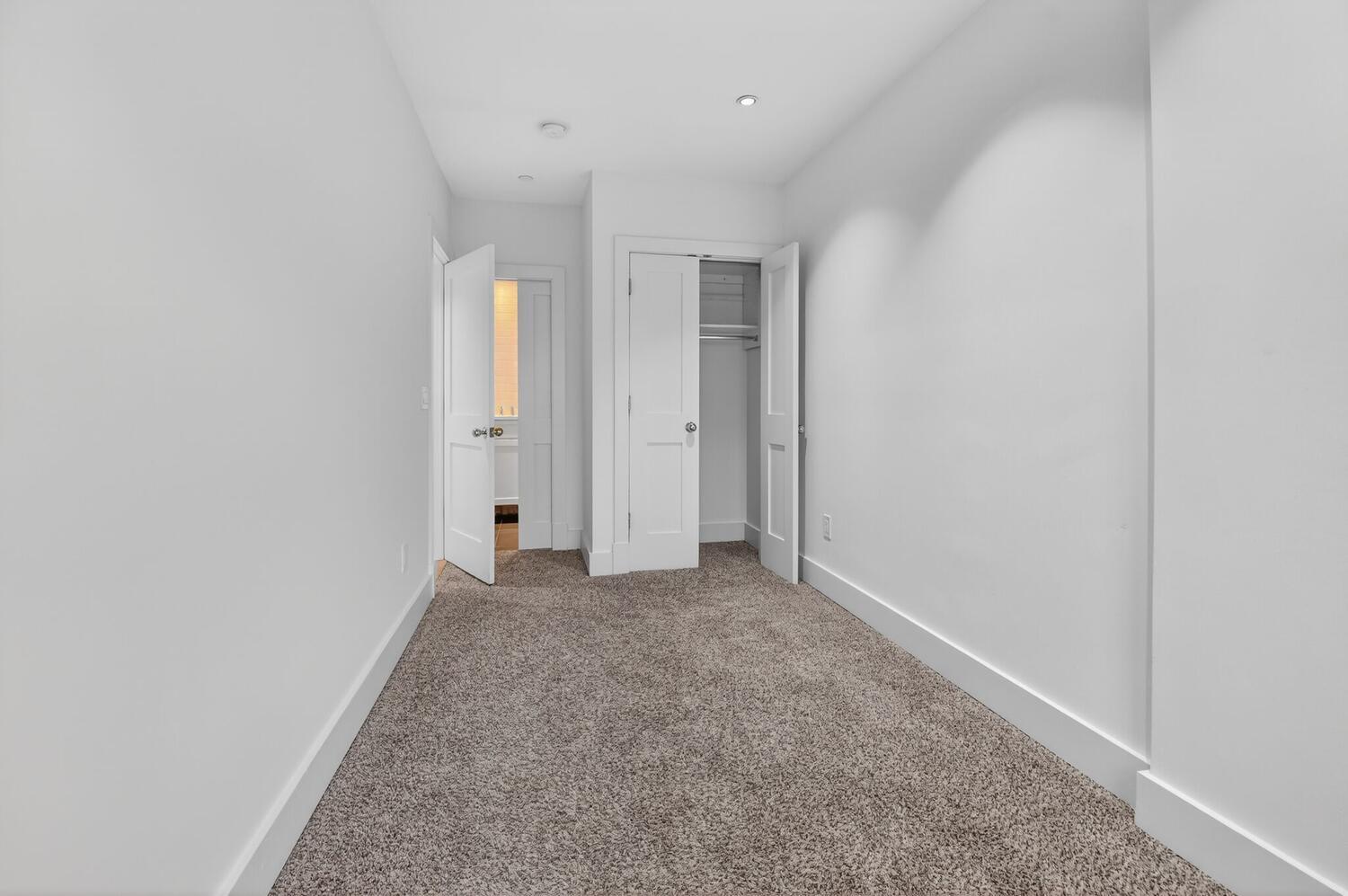 Building Photo - 1503 11th St NW