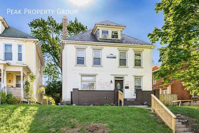 Building Photo - 1638 N 4th St