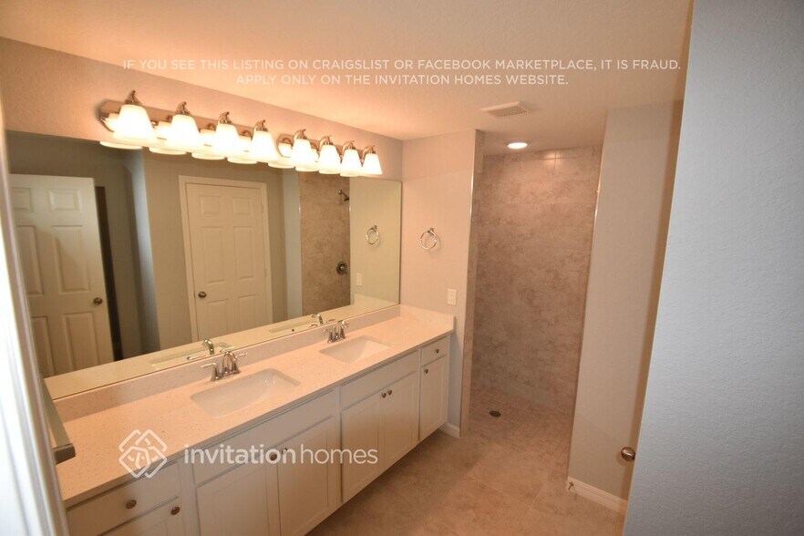 Building Photo - 26187 Barcelos Ct