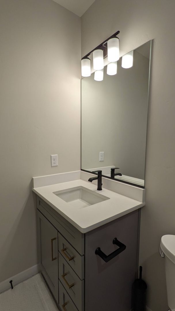 Building Photo - 8260 Nat Love Dr