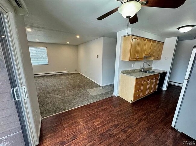 Building Photo - 343 Village Blvd N