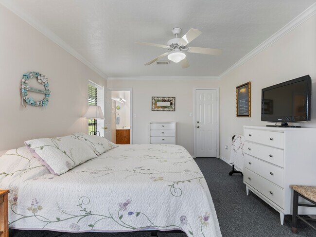 Building Photo - 779 Cr 257
