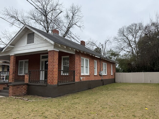 Building Photo - **AVAILABLE NOW**TOTAL ELECTRIC - 2 Bedroom / 2 Bathroom Home in Jordan/Johnson area of Columbus,...