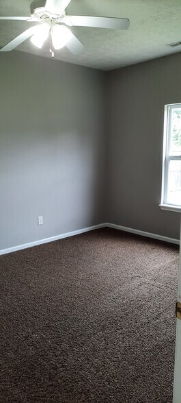 Building Photo - 3181 Stratus Ct
