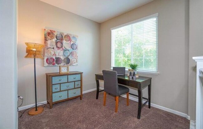 Building Photo - Charming Brentwood 4BD/3BA, Single-Family Home with 2 Car Garage!