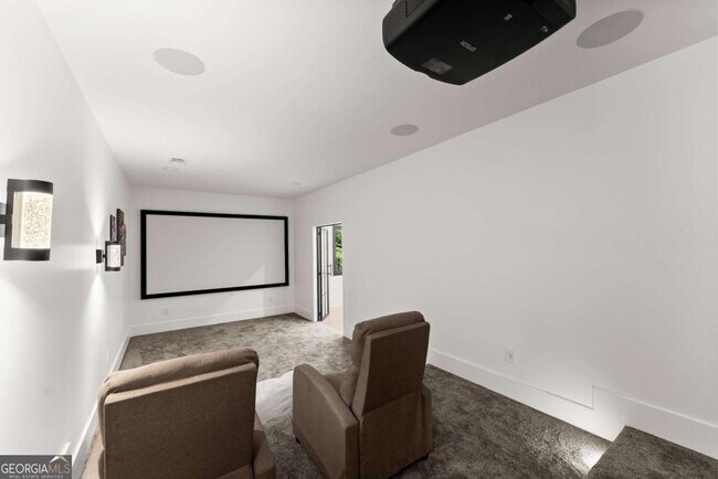 Building Photo - 151 S Pointe Dr