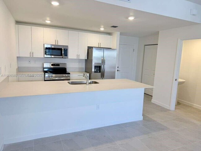 Building Photo - 15549 SW 280th St