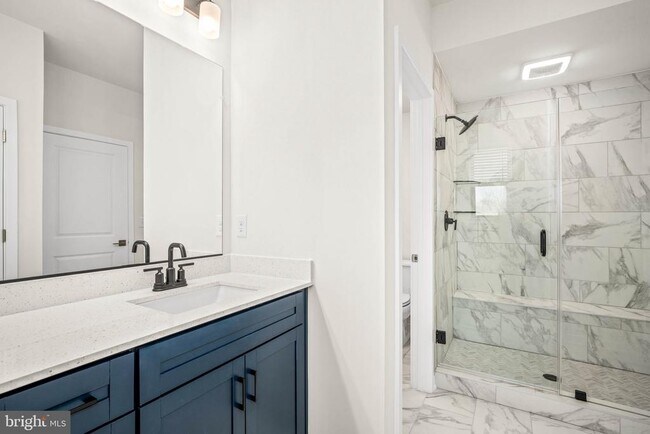 Building Photo - 6232 Folly Ln