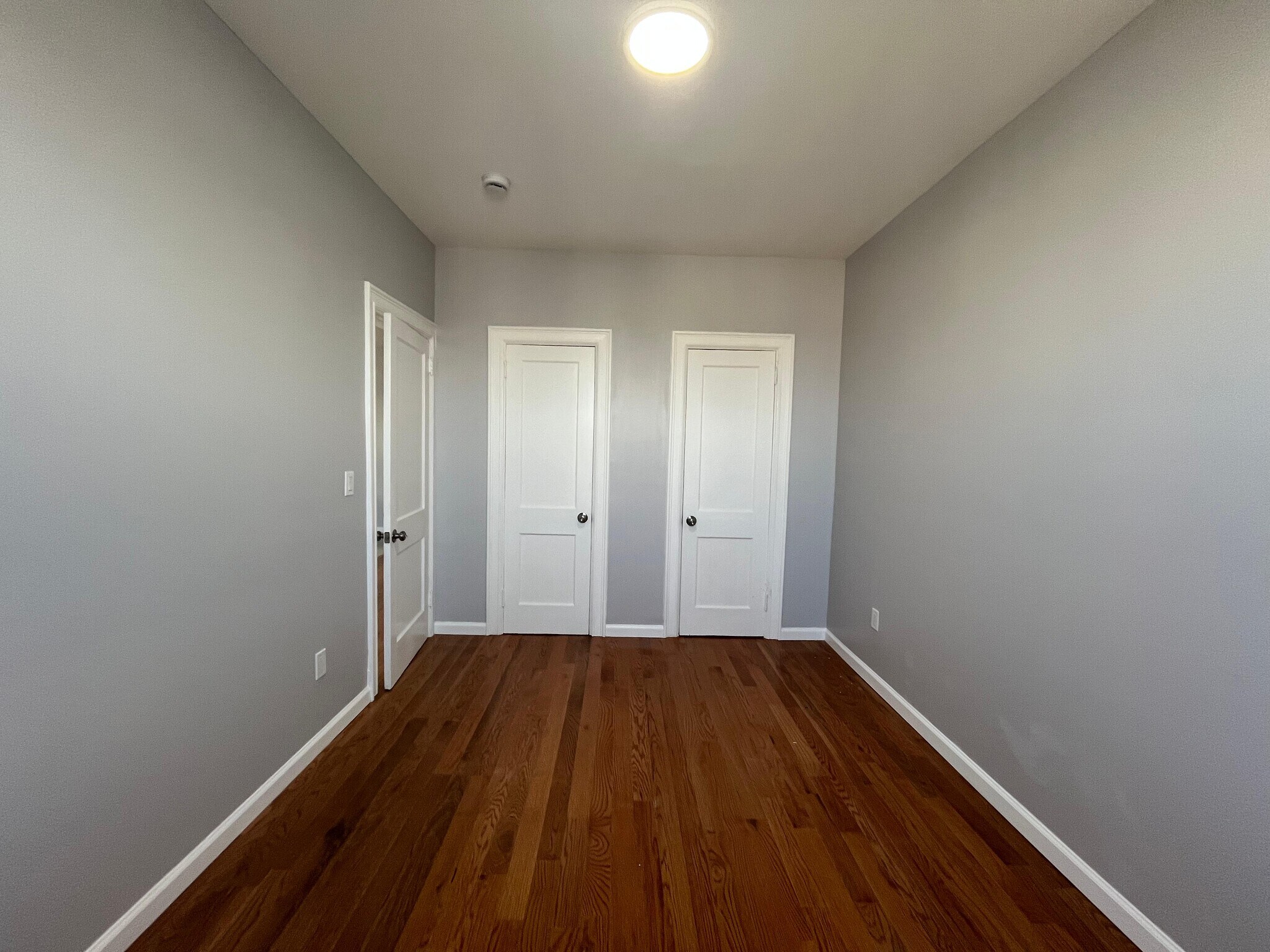 Building Photo - 154 Terhune Ave