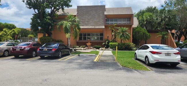 Building Photo - 9440 W Flagler St