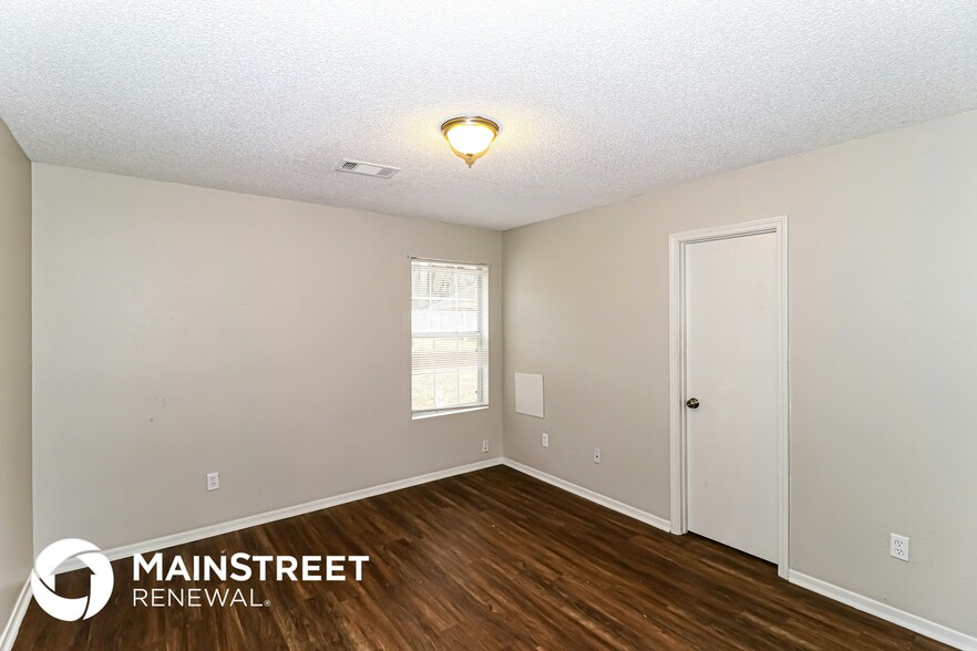 Building Photo - 4712 W Bending Oaks Cv