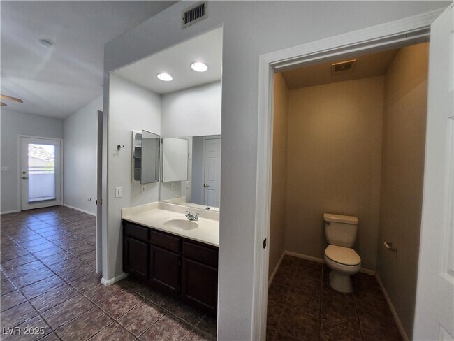 Building Photo - 1500 Ruby Cliffs Ln