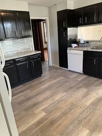 Building Photo - 106 Madison St