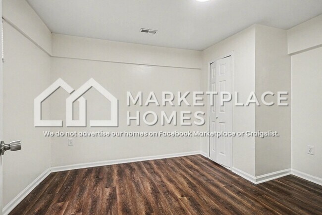 Building Photo - 5799 Redan Rd