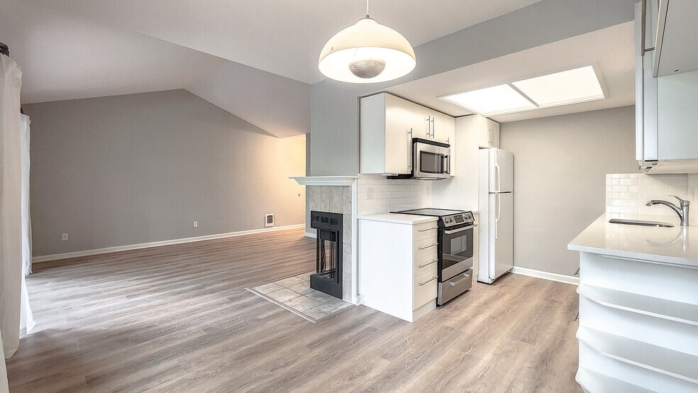 Dining room open to kitchen and living room - 9580 SW 146th Ter