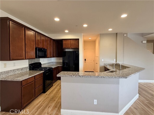 Building Photo - 3586 Bur Oak Rd