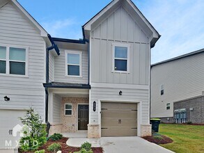 Building Photo - 253 Kenoot Dr