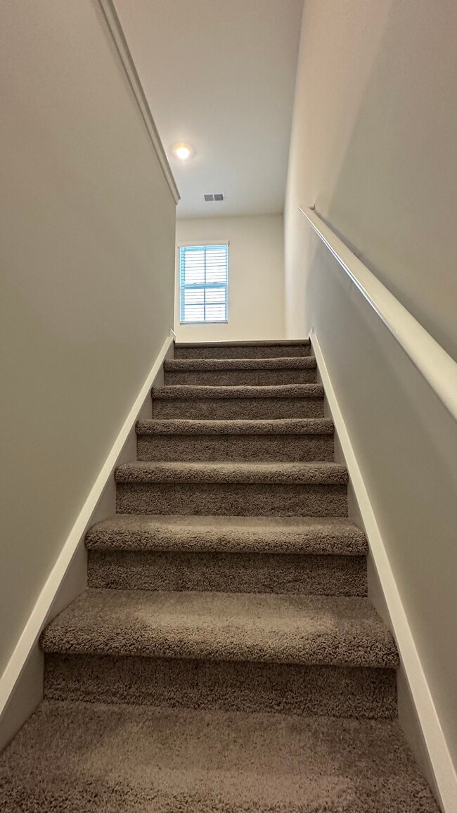 Building Photo - 730 Winged Seed Rd