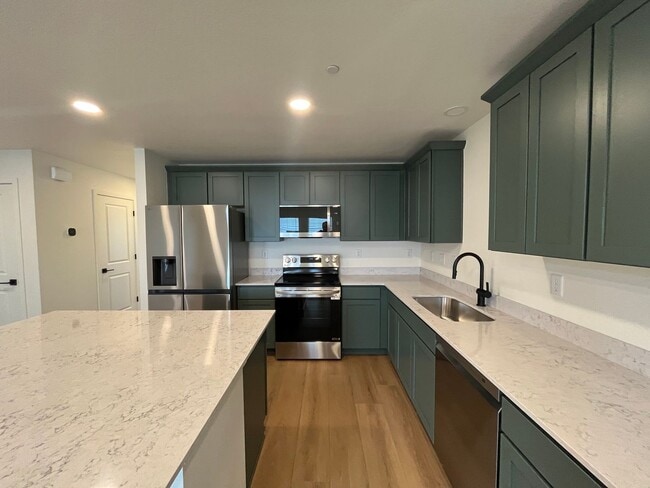 Building Photo - Fantastic New Home in Mosaic