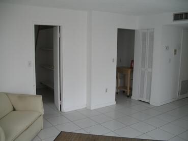 Building Photo - 6969 Collins Ave