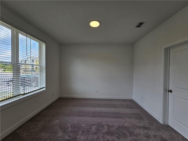 Building Photo - 500 Healy Dr