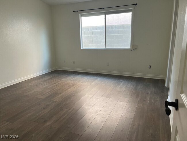 Building Photo - 8209 Ogee Dr