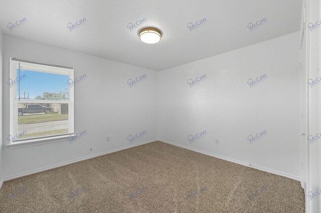 Building Photo - 3407 Republic Dr